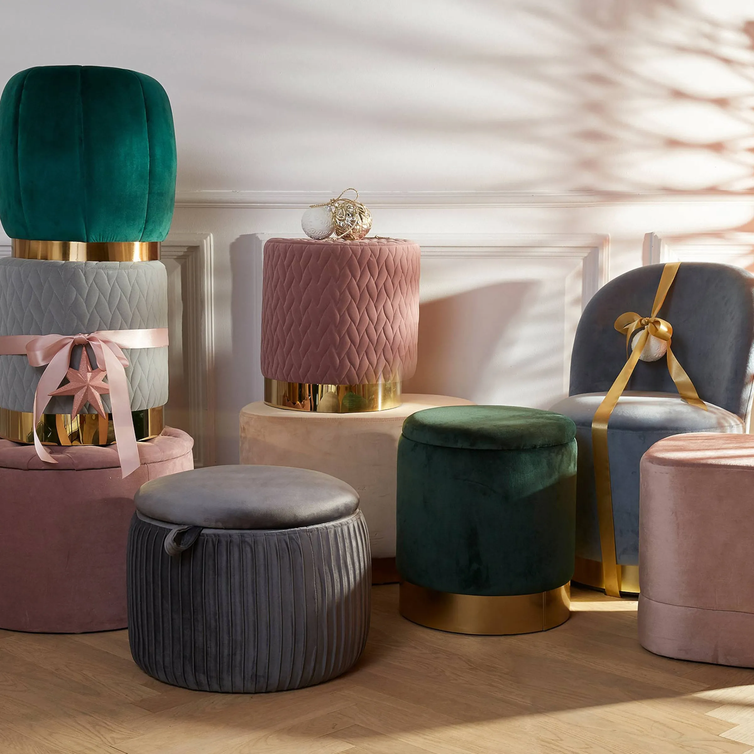 Depot Geschenkideen^Samt-Pouf Agnes Mit Stauraum